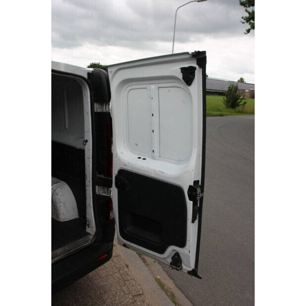 2017 Renault Trafic-41161730