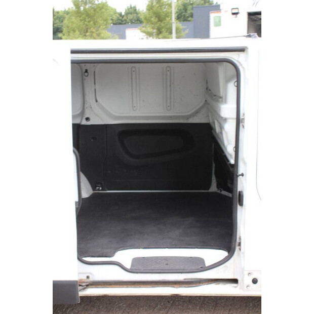 2017 Renault Trafic-41161733