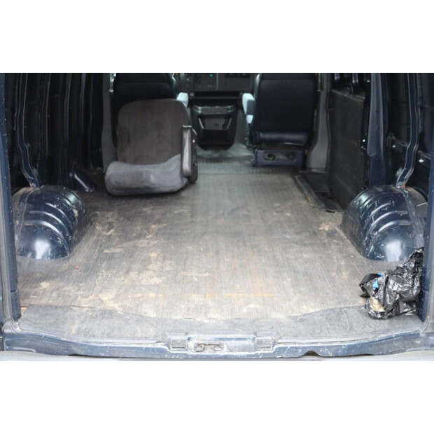 Chevrolet Express Cargo Van-41161775