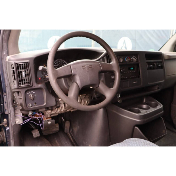 Chevrolet Express Cargo Van-41161782