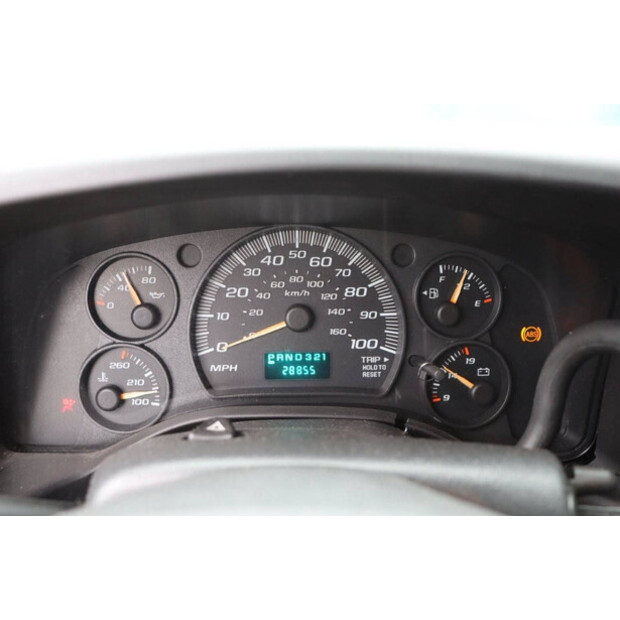 Chevrolet Express Cargo Van-41161790