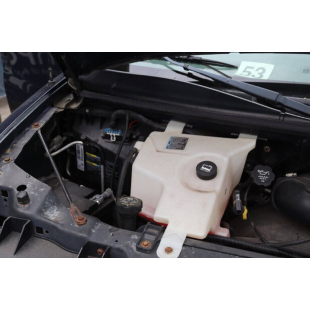 Chevrolet Express Cargo Van-41161798