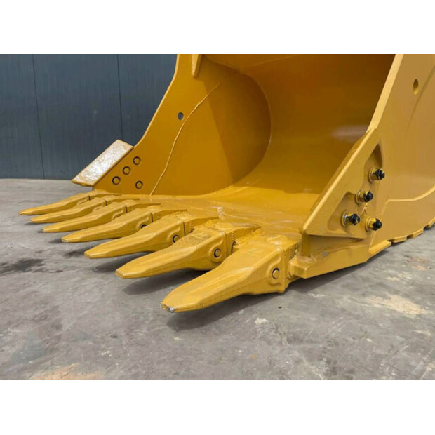 2025 Caterpillar 350 TB-41163001