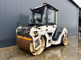 Image de COMPACTEURS 2015 BOMAG BW151AD-5