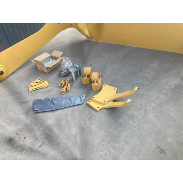 2025 Caterpillar 730 NG-41167007