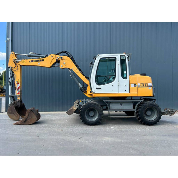 2013 Liebherr A 311 Litronic-41167745