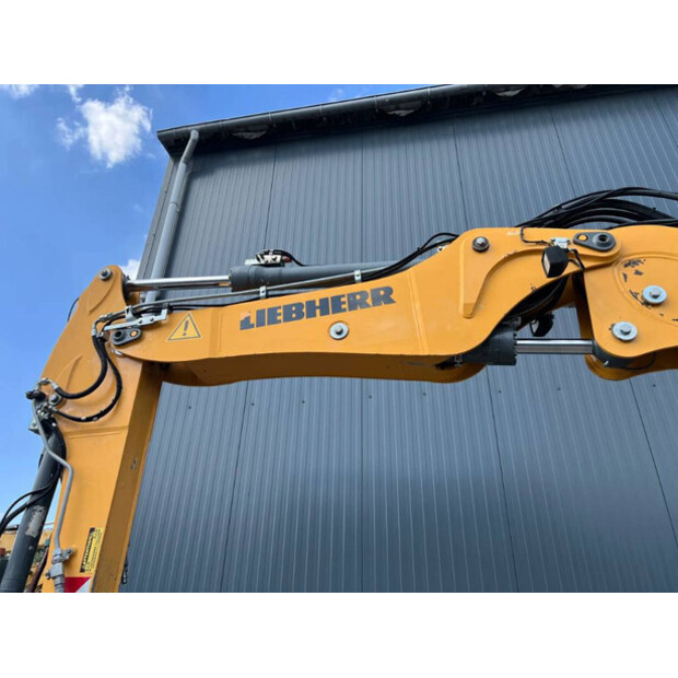 2013 Liebherr A 311 Litronic-41167749
