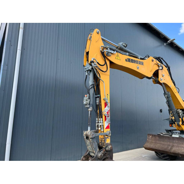 2013 Liebherr A 311 Litronic-41167750