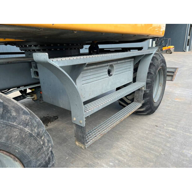 2013 Liebherr A 311 Litronic-41167757