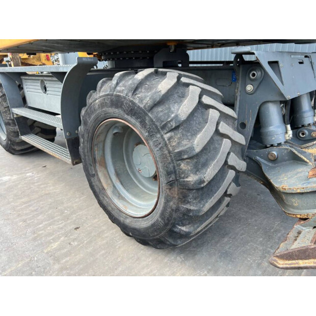 2013 Liebherr A 311 Litronic-41167759