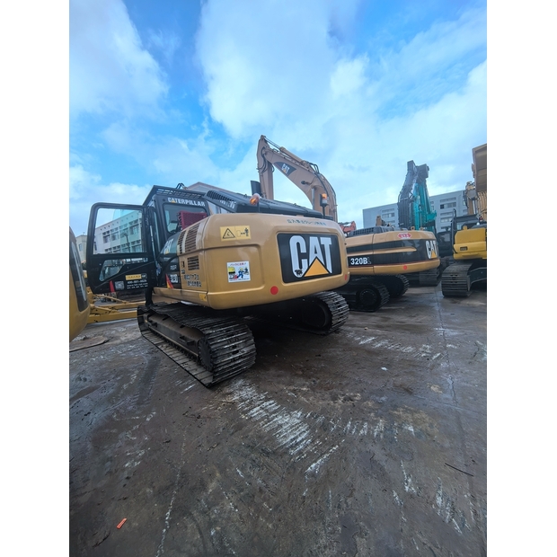 2021 Caterpillar 323D-41168346