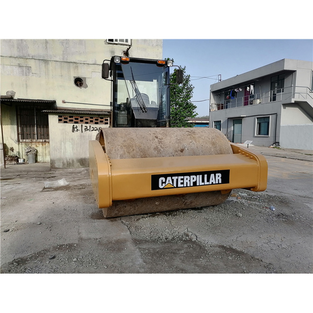 2022 Caterpillar CS683E-41168388