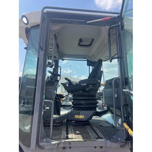 2018 HAMM DV+ 90I VV-S-41168711