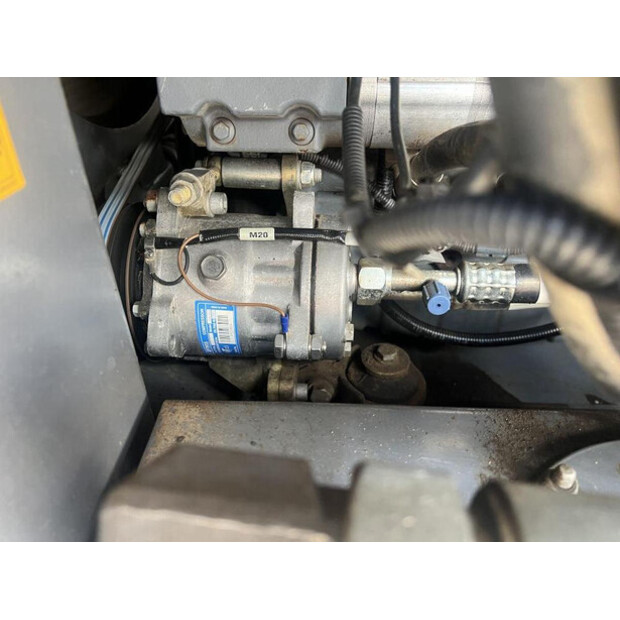 2018 HAMM DV+ 90I VV-S-41168735