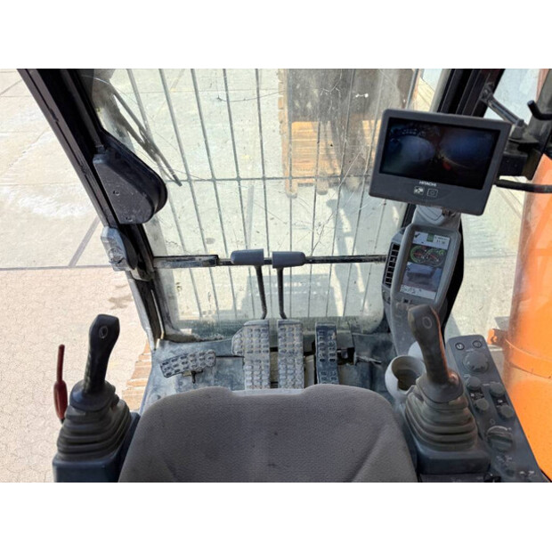 2018 Hitachi ZX490LCH-6-41168885