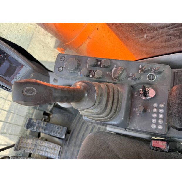 2018 Hitachi ZX490LCH-6-41168888
