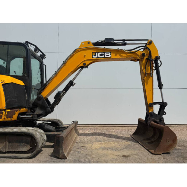 2018 جيه سي بي 48Z-1-41168938