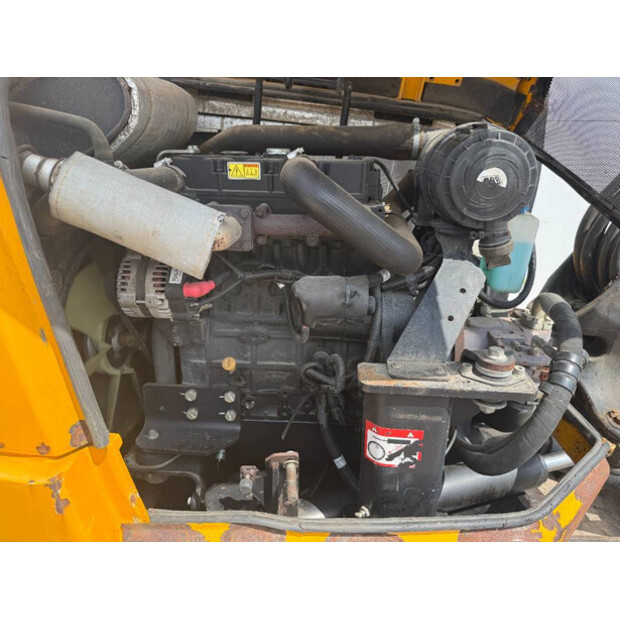 2018 جيه سي بي 48Z-1-41168950