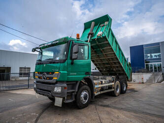 Image de Camions à benne 2009 Mercedes-Benz Actros 3336