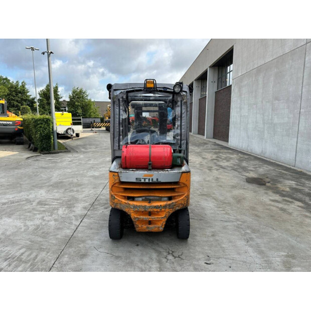 2010 Still RX70-16T-41169261