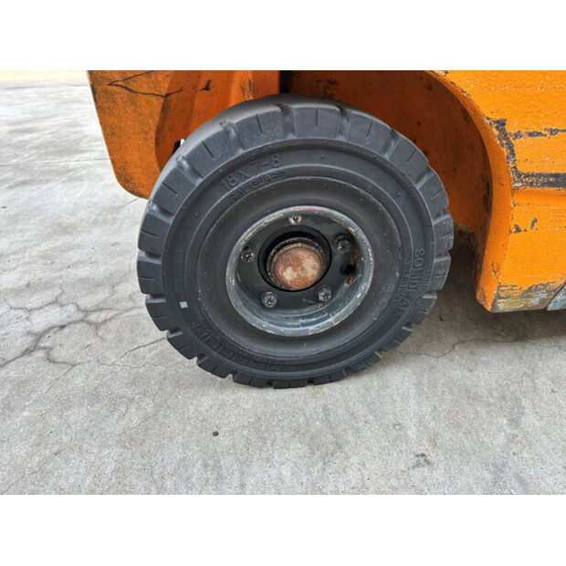 2010 Still RX70-16T-41169276