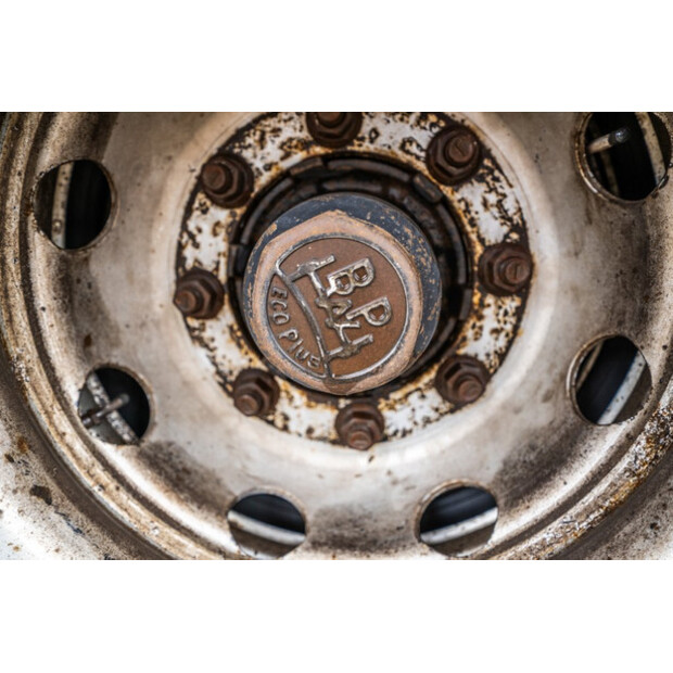2011 دابليو إيه إف HRA18.65LS-41169304