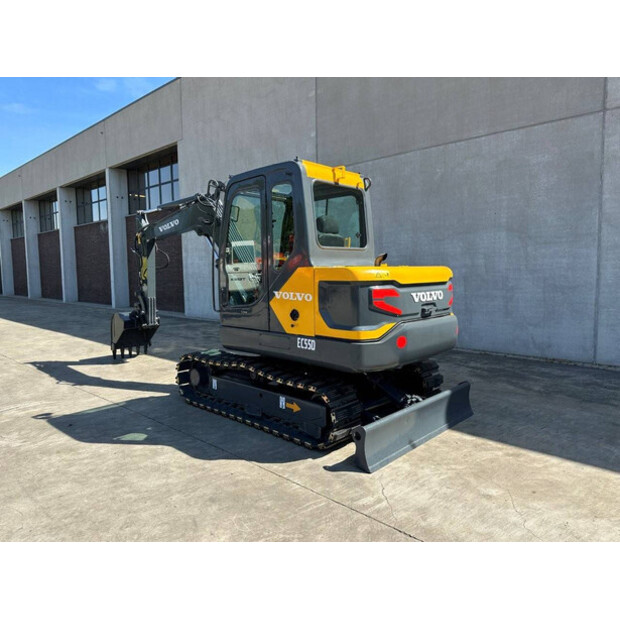 2019 فولفو EC55D-41169866