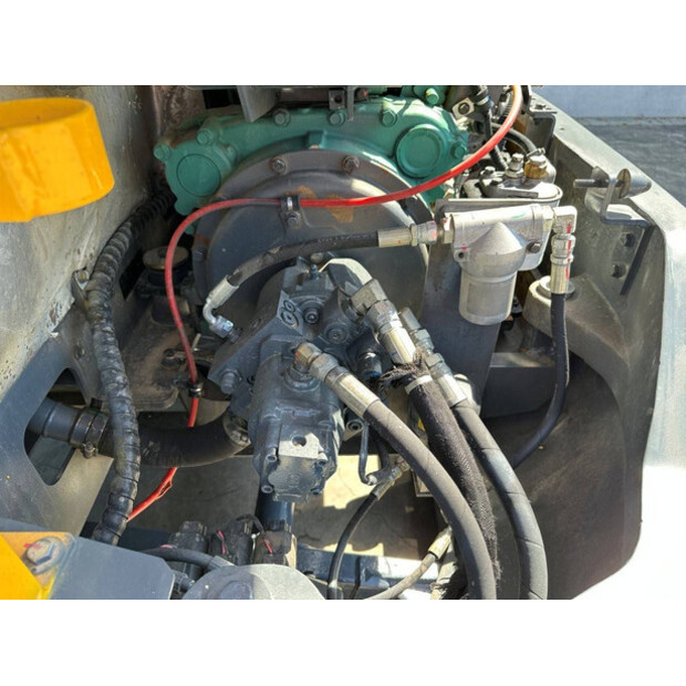 2019 فولفو EC55D-41169892
