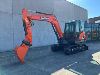 Image for 2016 Doosan DX55-9C