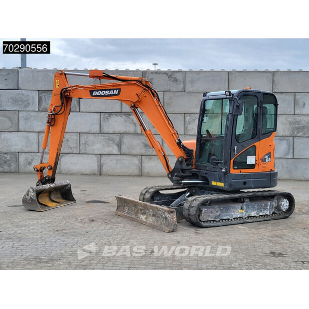 2021 Doosan DX63-3-41171059