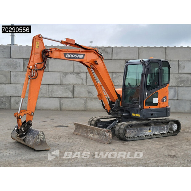 2021 Doosan DX63-3-41171060