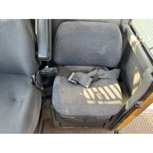2005 Caterpillar 740-41171143
