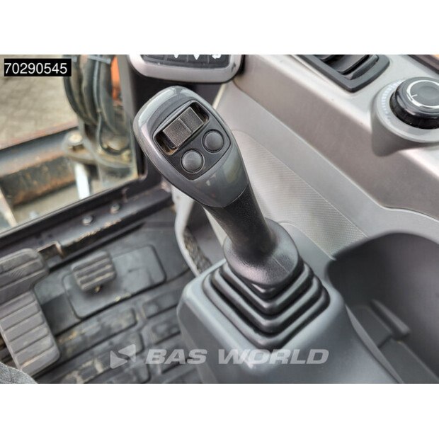 2020 دووسان DX62R-3-41171205