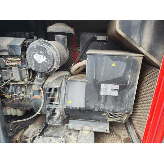 2017 Caterpillar DE200E3-41175402