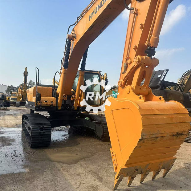 2018 Hyundai 305LC-9T-41184838