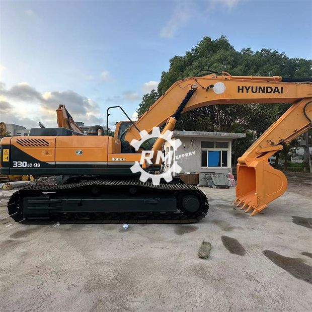 2020 Hyundai 330LC-9S-41184849