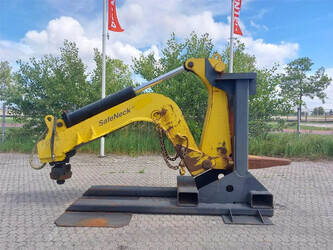Image for LIFTS 2015 CATRACOM SAN 40L