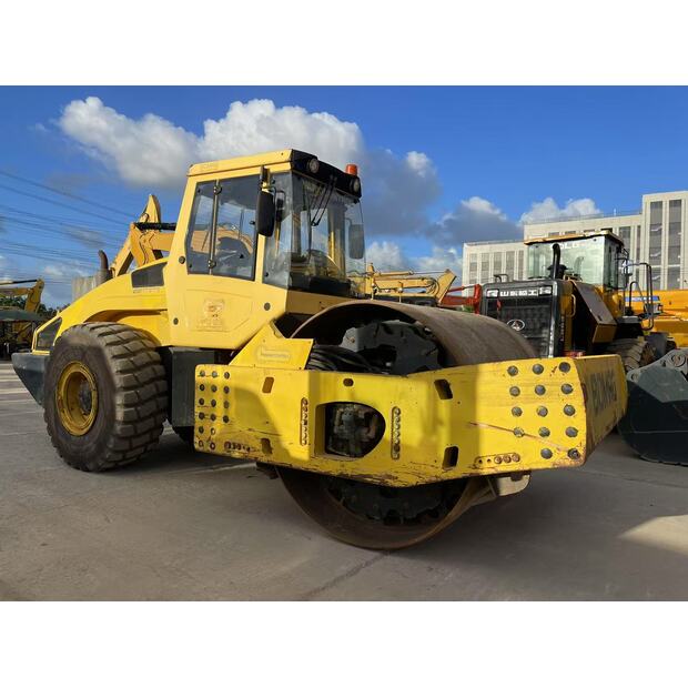 2021 BOMAG BW226-41185092