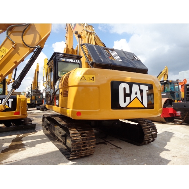 2022 Caterpillar 320D-41185116
