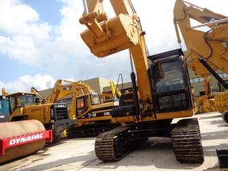 Image for TRACKED EXCAVATORS 2022 Caterpillar 320D
