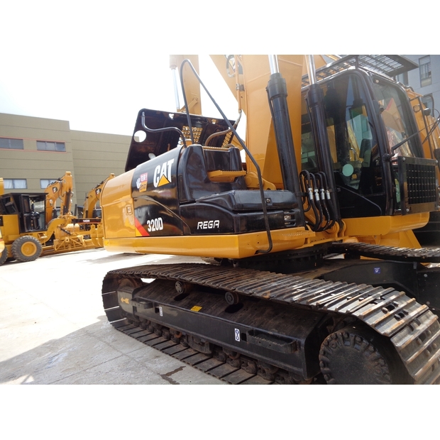 2022 Caterpillar 320D-41185120