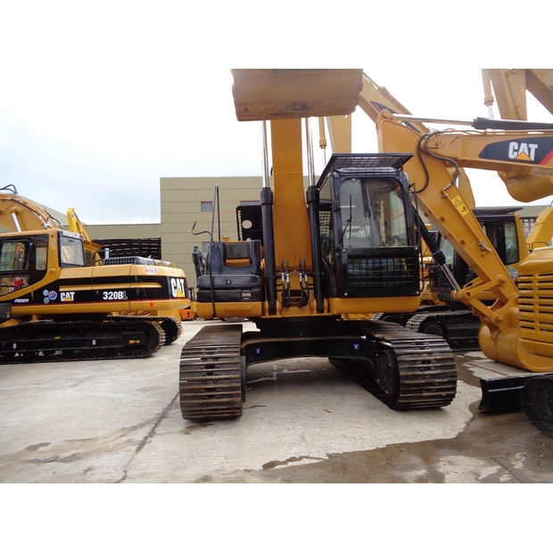 2022 Caterpillar 320D-41185122