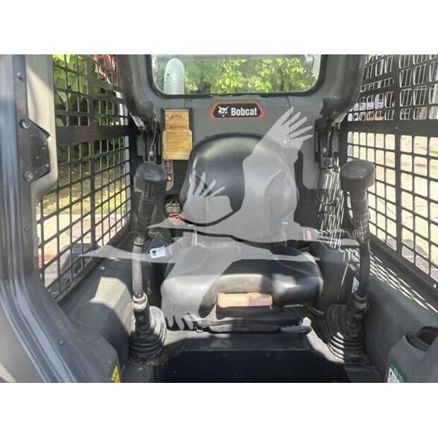 2021 BOBCAT T66-41185206