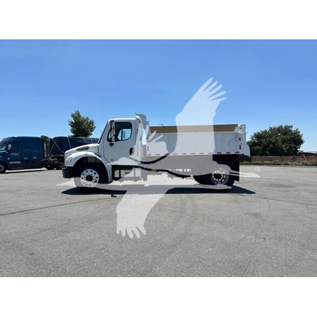 2019 Freightliner BUSINESS CLASS M2 106-41185220