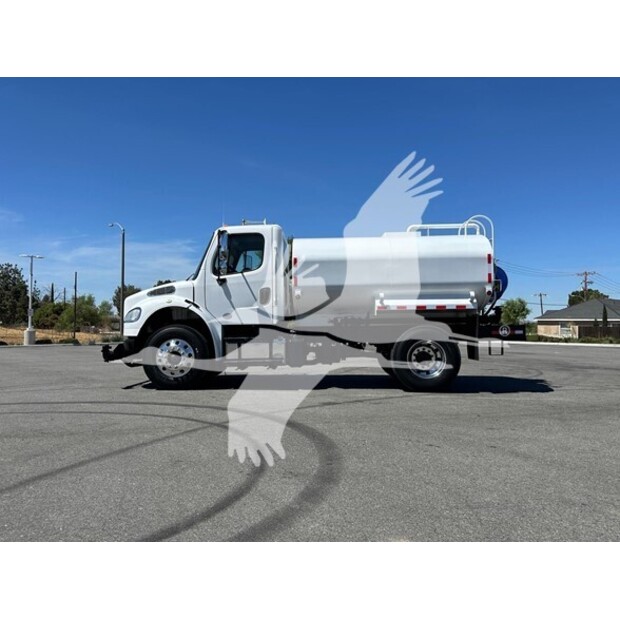2016 Freightliner BUSINESS CLASS M2 106-41185272