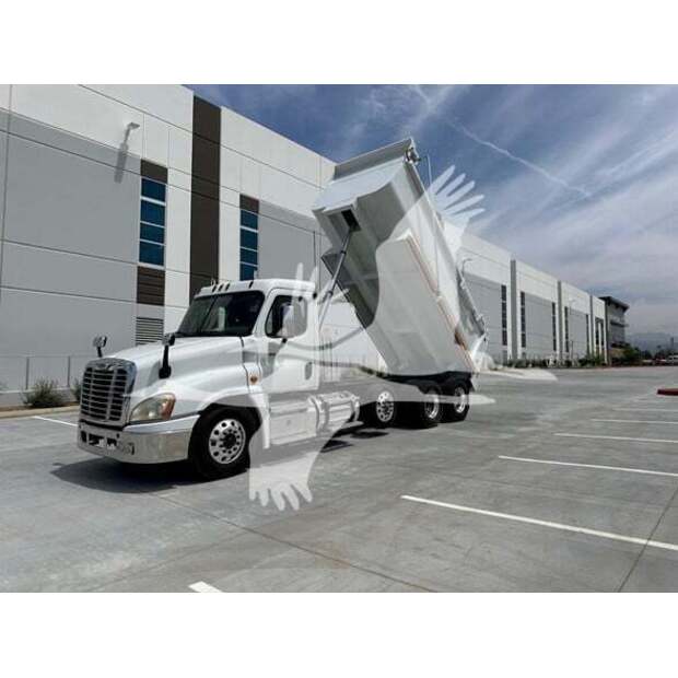 2016 فريتلاينر CASCADIA 125-41185321