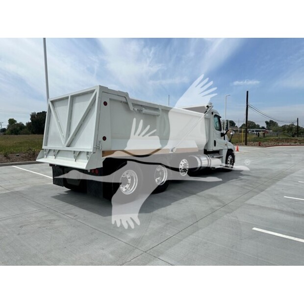 2016 فريتلاينر CASCADIA 125-41185326