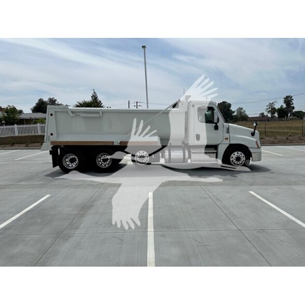 2016 فريتلاينر CASCADIA 125-41185327
