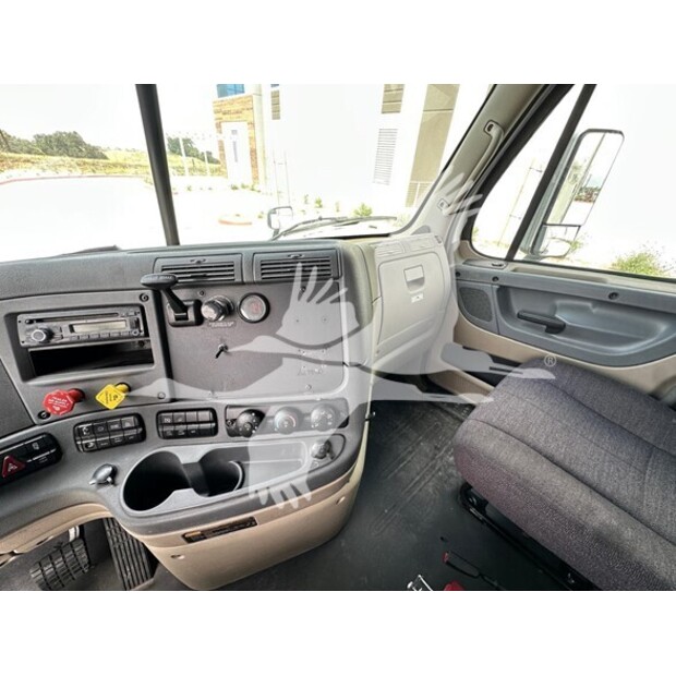 2016 فريتلاينر CASCADIA 125-41185337