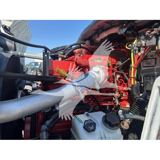 2015 Freightliner BUSINESS CLASS M2 112-41185370